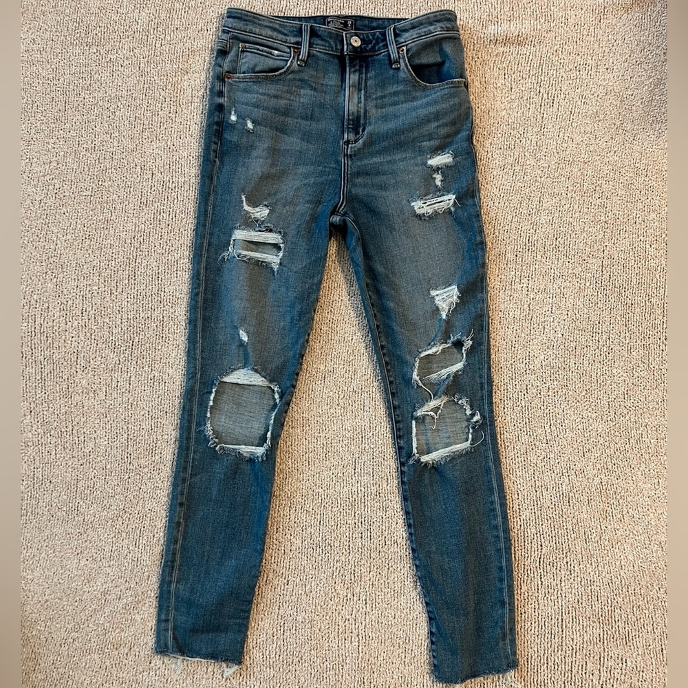 Abercrombie High Rise Super Skinny Jean